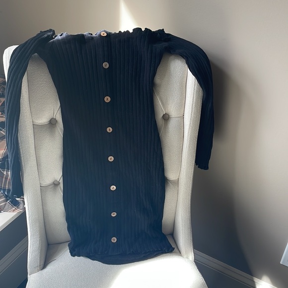 Fashion Nova jacklyn dress as seen on Kylie Jenner - Picture 3 of 3